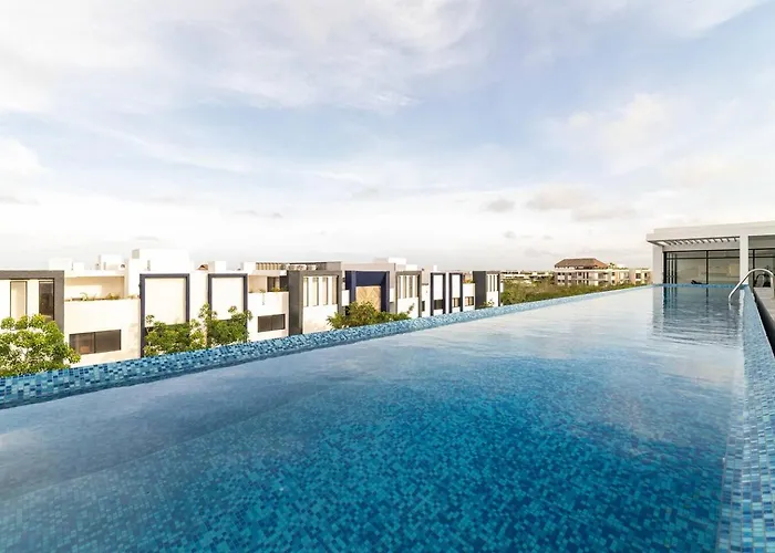 Stylish Boho With Rooftop Pool *